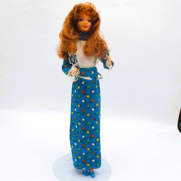 Vtg Barbie Doll 1985 Neck 1966 Back Twist turn Body Red Hair Green Eyes Dress - Picture 1 of 4